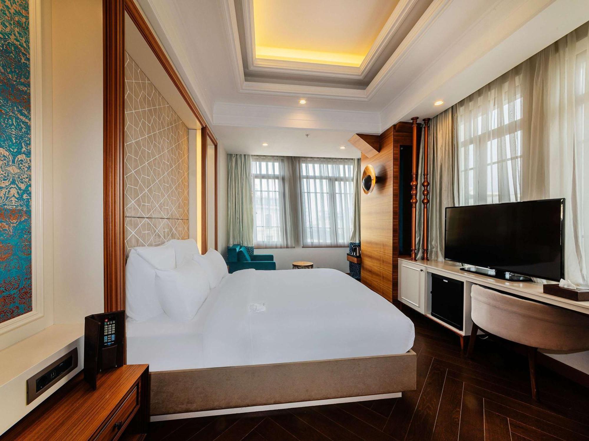 Mercure Sirkeci Готель 4*